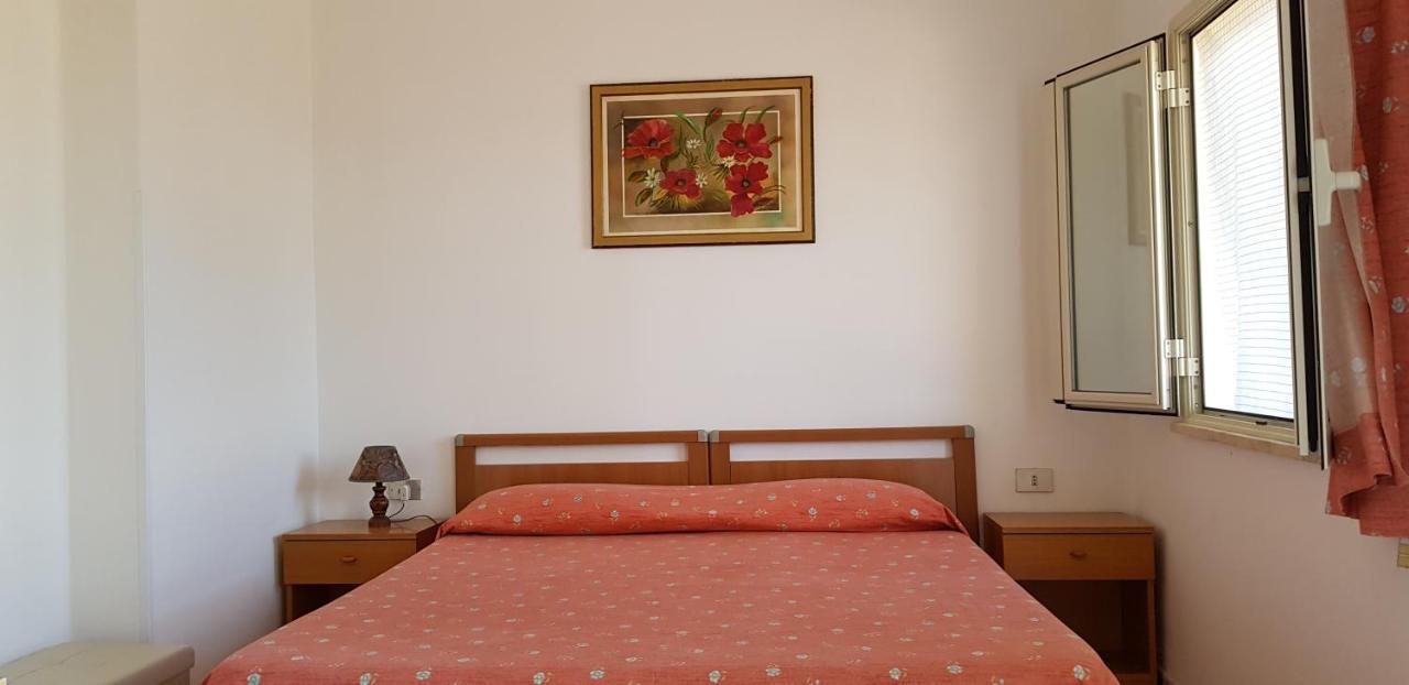 San Carlo - Terrazzo Sul Mare Con Ristorante E Pizzeria Bed & Breakfast Zambrone Eksteriør bilde
